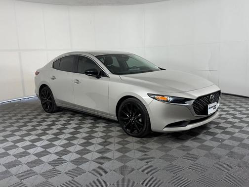 Platinum Quartz Metallic 2025 Mazda Mazda3 FWD w/Select Package
