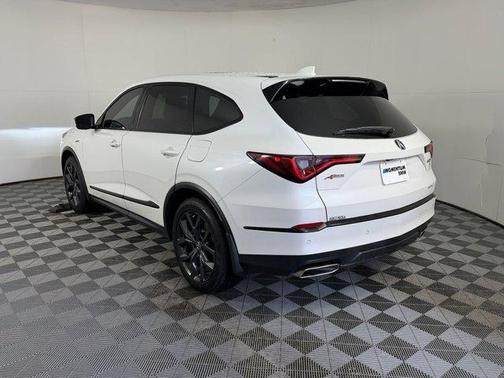 White 2022 Acura MDX A-Spec