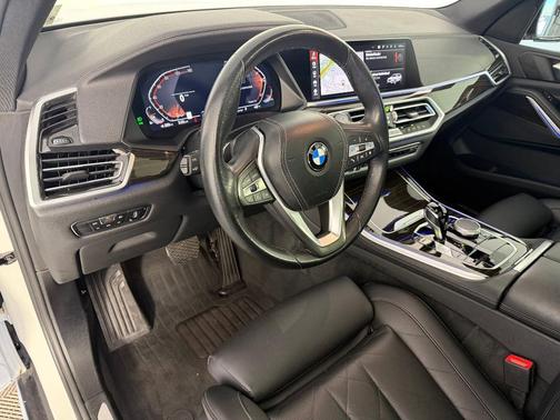 2023 BMW X5 sDrive40i
