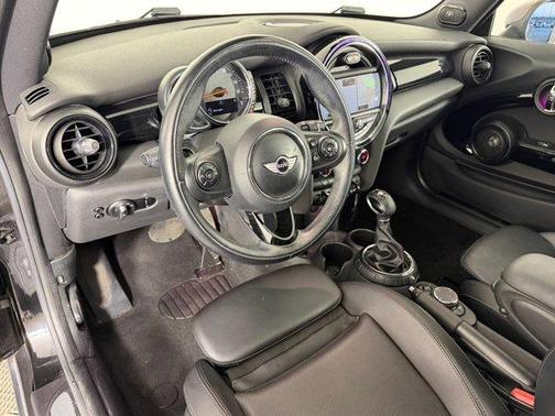 2015 MINI Hardtop Cooper