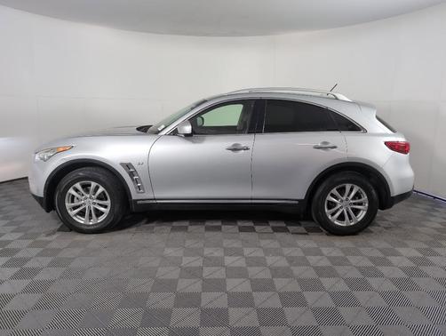 2016 INFINITI QX70 Base