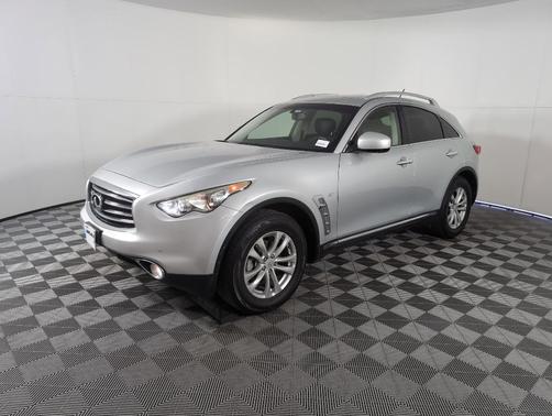 2016 INFINITI QX70 Base