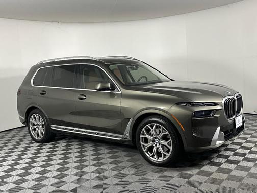 2023 BMW X7 xDrive40i