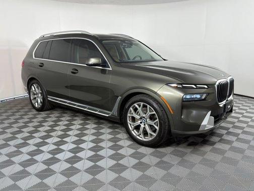 2023 BMW X7 xDrive40i