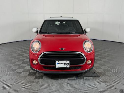 Red 2019 MINI Hardtop Oxford Edition