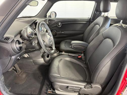 Red 2019 MINI Hardtop Oxford Edition