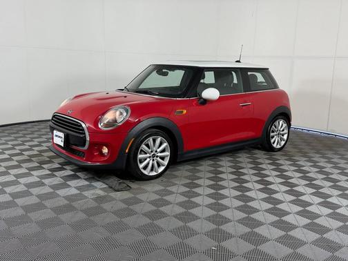 Red 2019 MINI Hardtop Oxford Edition
