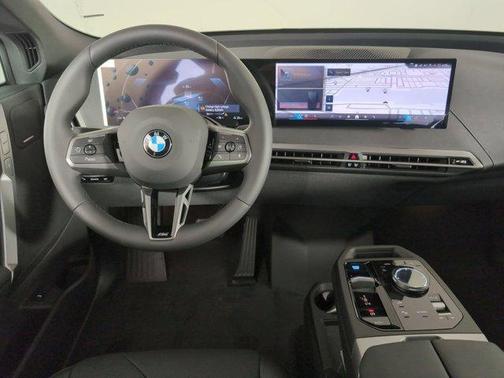 2025 BMW iX xDrive50
