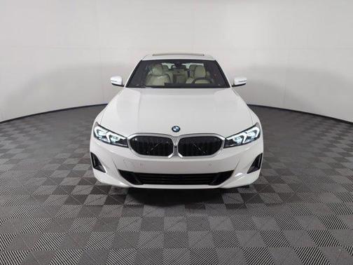 2025 BMW 330 i