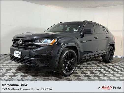 2022 Volkswagen Atlas Cross Sport 2.0T SEL R-Line Black