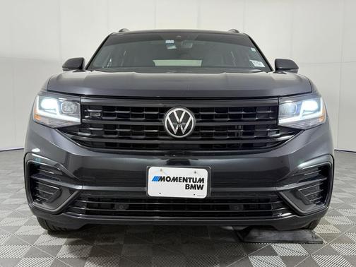 2022 Volkswagen Atlas Cross Sport 2.0T SEL R-Line Black