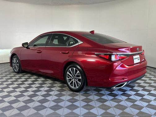 2023 Lexus ES 350 Base