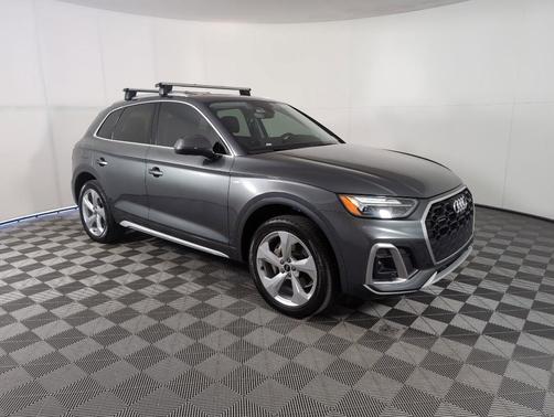 2024 Audi Q5 45 S line quattro Premium