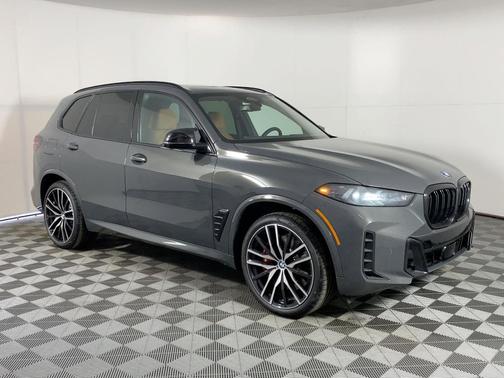 2026 BMW X5 M60i