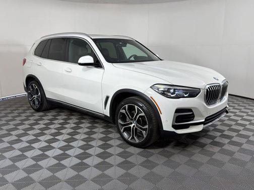 2023 BMW X5 sDrive40i