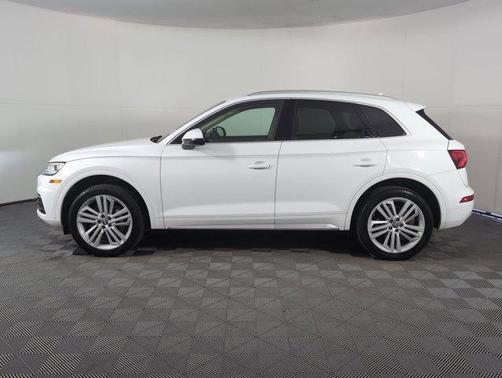 2018 Audi Q5 2.0T Premium Plus