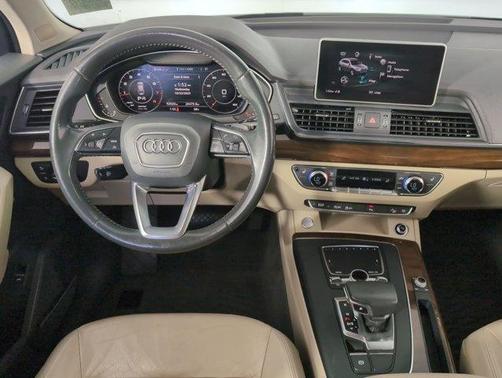 2018 Audi Q5 2.0T Premium Plus