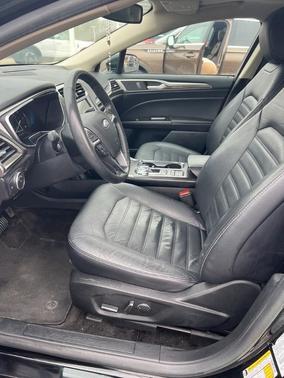 2018 Ford Fusion Energi SE Luxury