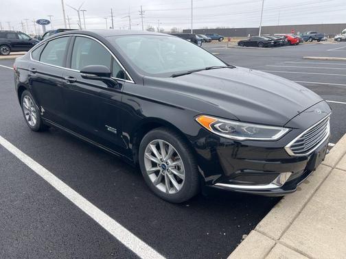 2018 Ford Fusion Energi SE Luxury