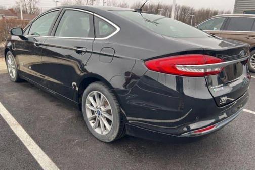 2018 Ford Fusion Energi SE Luxury