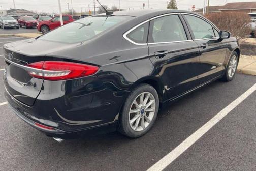 2018 Ford Fusion Energi SE Luxury