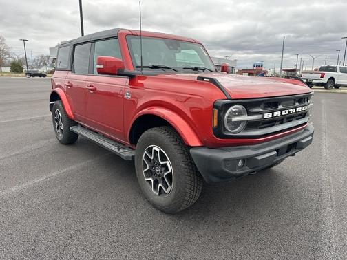2022 Ford Bronco Outer Banks