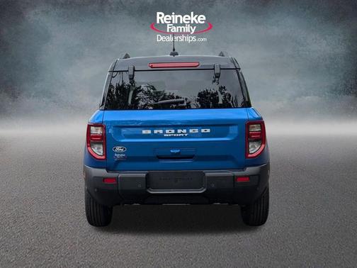 Velocity Blue Metallic 2026 Ford Bronco Sport Outer Banks