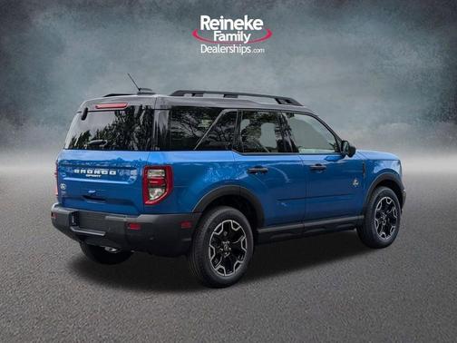 Velocity Blue Metallic 2026 Ford Bronco Sport Outer Banks