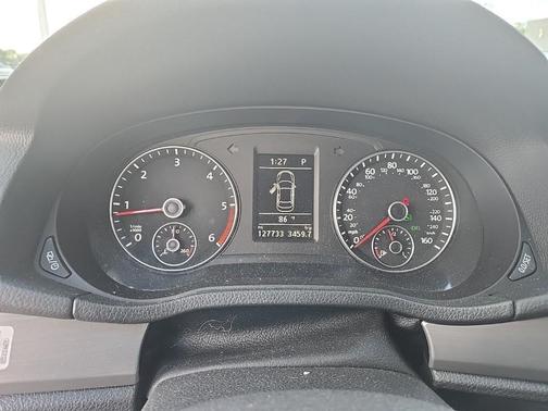 2014 Volkswagen Passat 2.0L TDI SE
