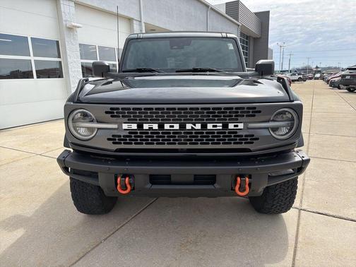 Shadow Black 2021 Ford Bronco Badlands