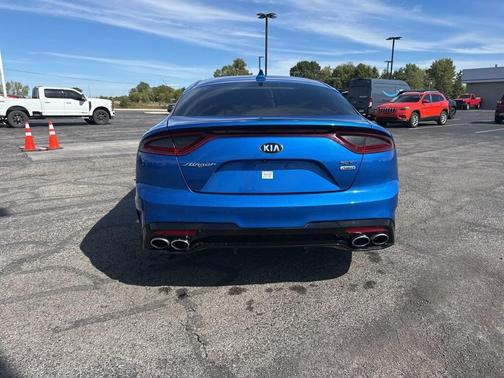 2019 Kia Stinger GT2