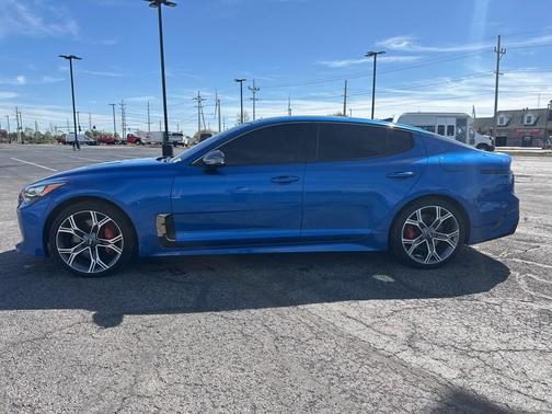 2019 Kia Stinger GT2