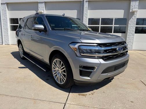 Silver Metallic 2024 Ford Expedition Limited