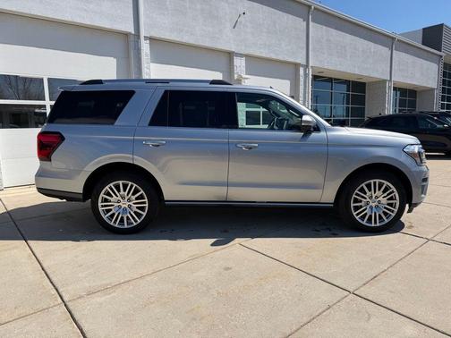 Silver Metallic 2024 Ford Expedition Limited