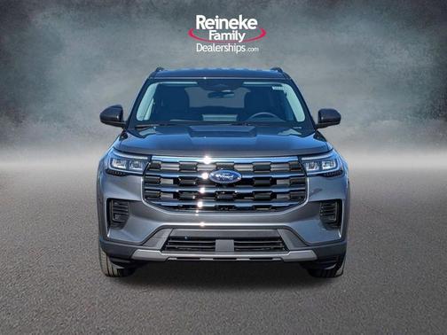 Carbonized Gray Metallic 2026 Ford Explorer Active