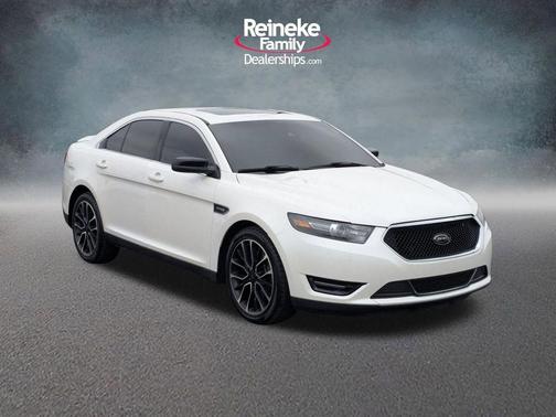 2018 Ford Taurus SHO