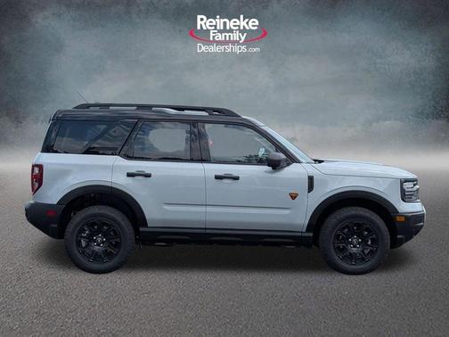 Space White Metallic 2026 Ford Bronco Sport Badlands