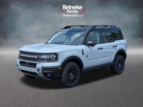 Space White Metallic 2026 Ford Bronco Sport Badlands