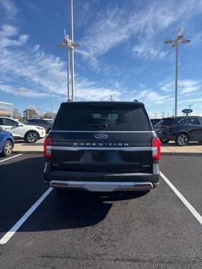 2024 Ford Expedition Max XLT