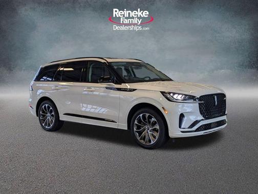 Pristine White 2026 Lincoln Aviator Premiere