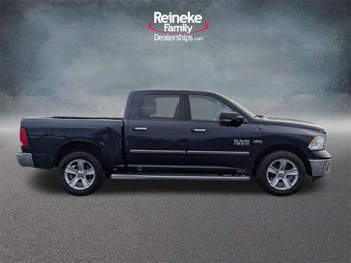 2014 RAM 1500 SLT