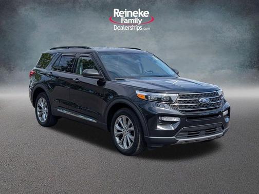 Black Metallic 2023 Ford Explorer XLT