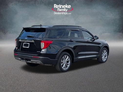 Black Metallic 2023 Ford Explorer XLT