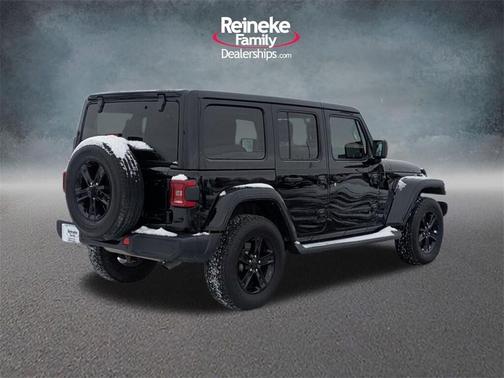 2020 Jeep Wrangler Unlimited Sahara Altitude