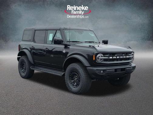 Shadow Black 2026 Ford Bronco Outer Banks