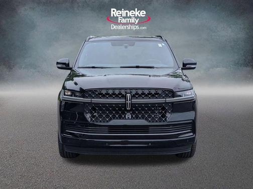 Black Metallic 2025 Lincoln Navigator L Reserve