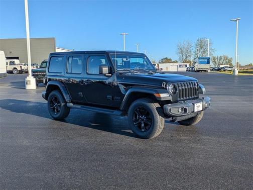2020 Jeep Wrangler Unlimited Sahara Altitude