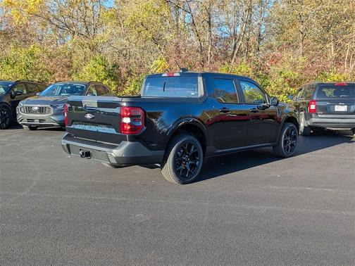 2025 Ford Maverick Lariat