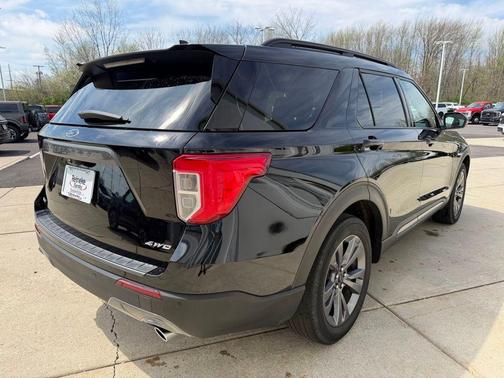 Black Metallic 2023 Ford Explorer XLT