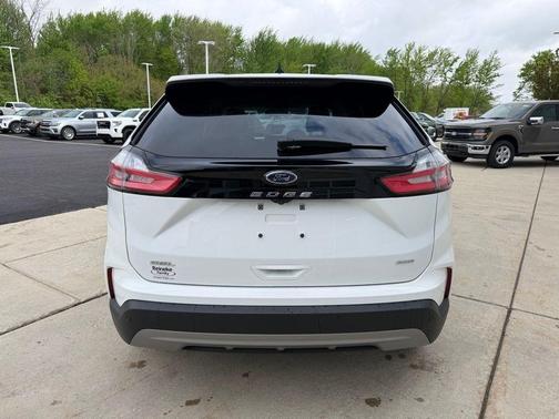 Oxford White 2023 Ford Edge SEL